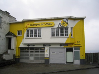 Station Du Pneu